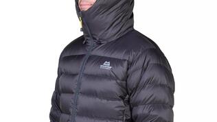 ME-004915_Senja_Mens_Jacket_ME-01595_Obsidian_Hood_Up_Angle-9746 - Medium